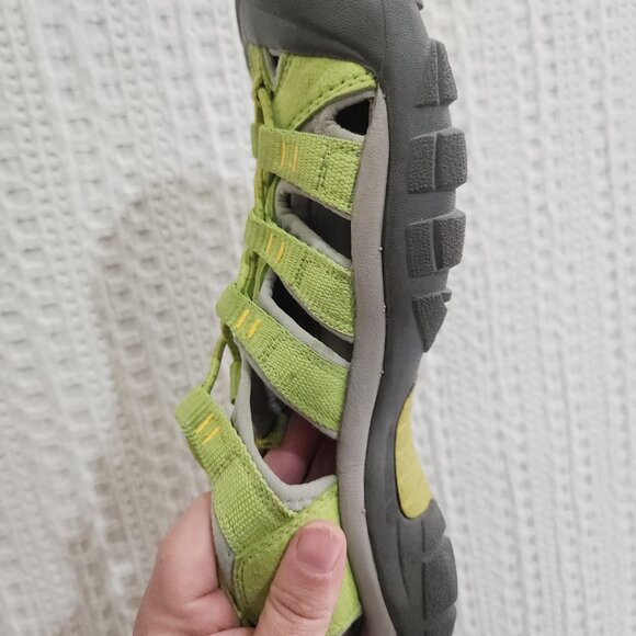 KEEN Women's Green Whisper Outdoor Performance Sandals Size 8.5 - Picture 7 of 11